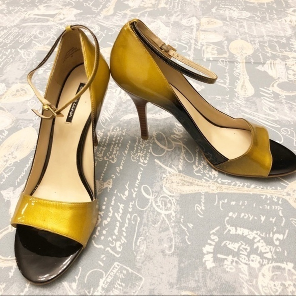 Stella Luna leather upper open toe size 39 shoe